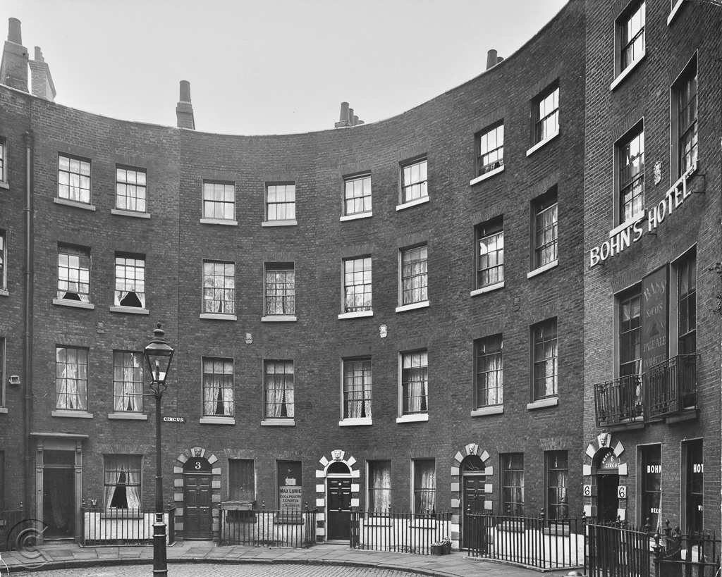 Dance's Circus in 1918. Photographer: Anon.