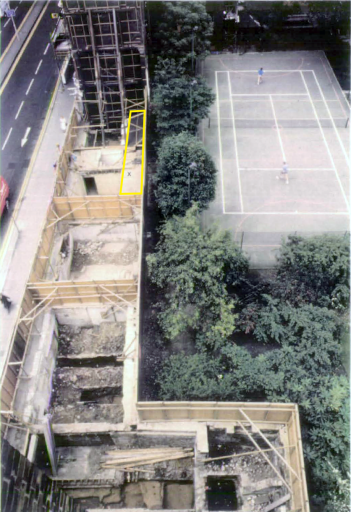 Photo showing the exposed basements of the demolished plots of 20-24 Wormwood Street in 1994.
The Roman City Wall can be seen at the rear of plots 23 & 24 in yellow.